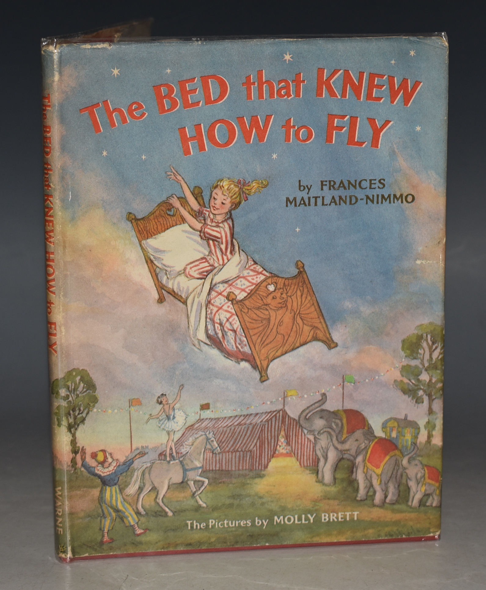 The BED that KNEW HOW to FLY The Pictures by Molly Brett