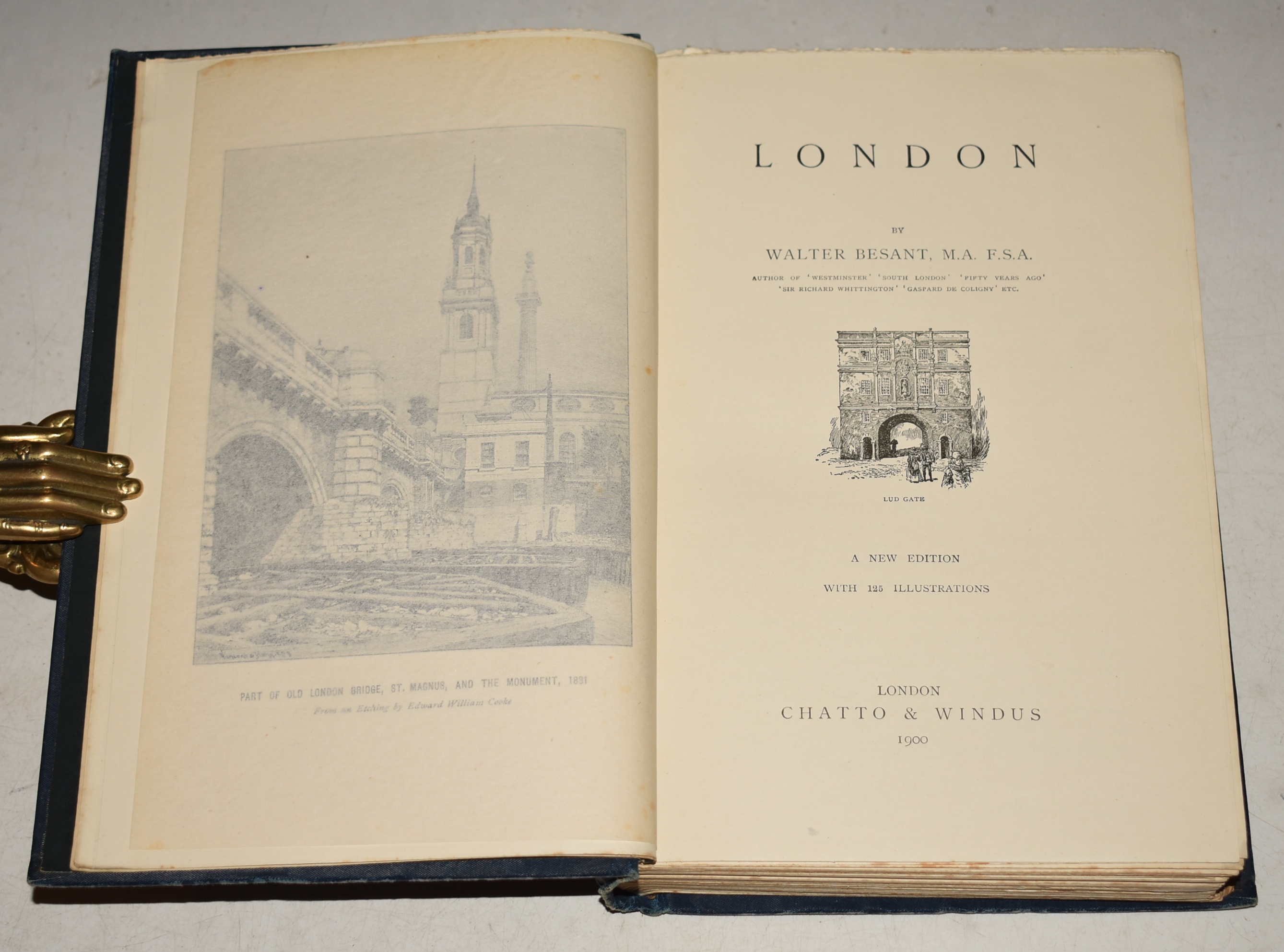 London. A New Edition. With 125 Illustrations.