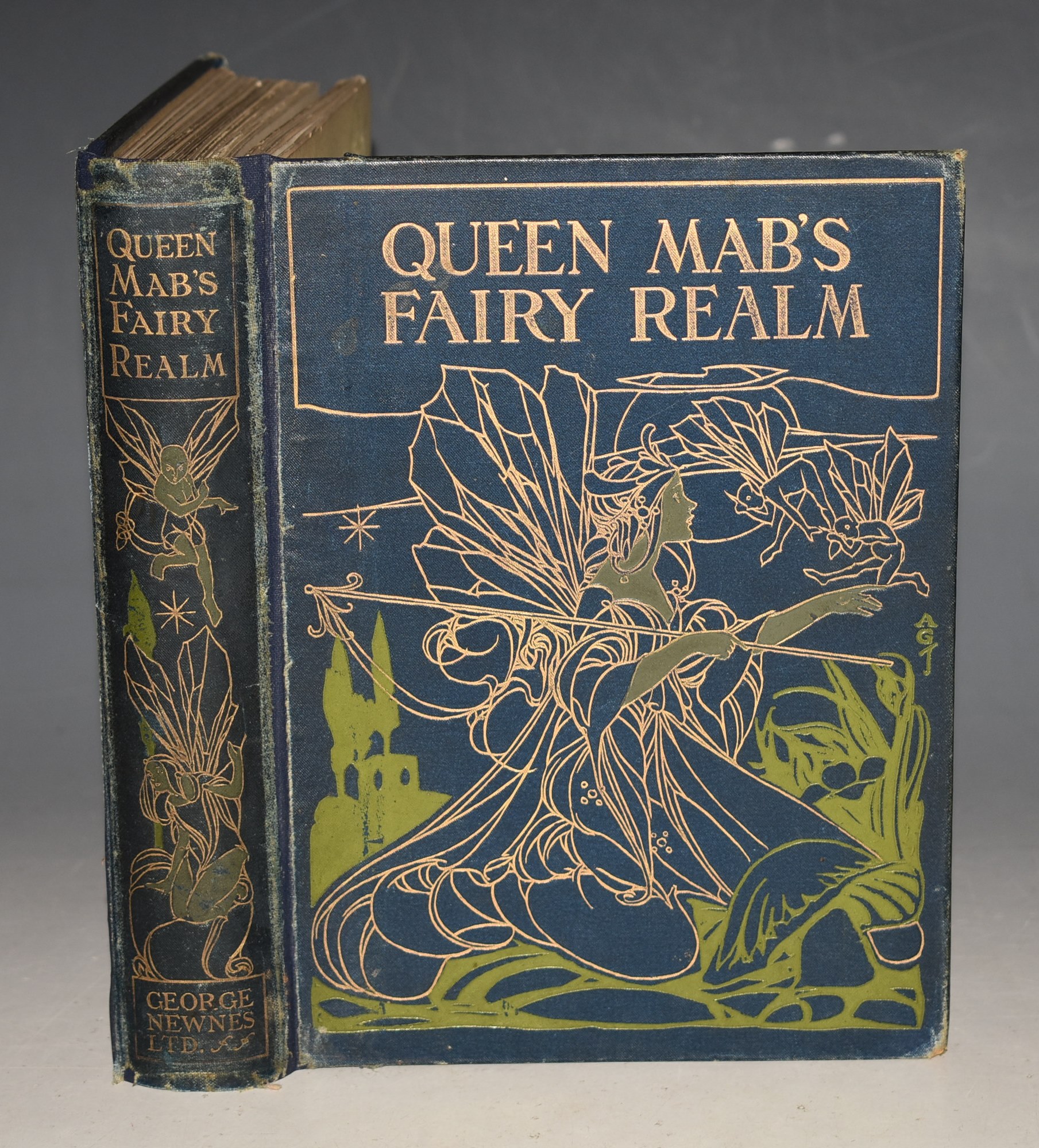 Queen Mab's Fairy Realm. Illustrated by H. Cole, A. Garth Jones, H.R. Millar, A. Rackham & R. Savage.