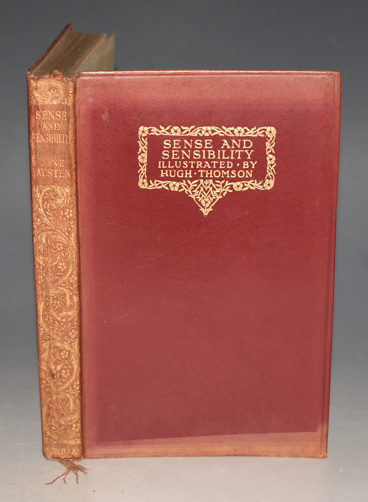 Sense & Sensibility Illustrated Pocket Classics. Illustrated by Hugh Thompson. With an Introduction by Austin Dobson.