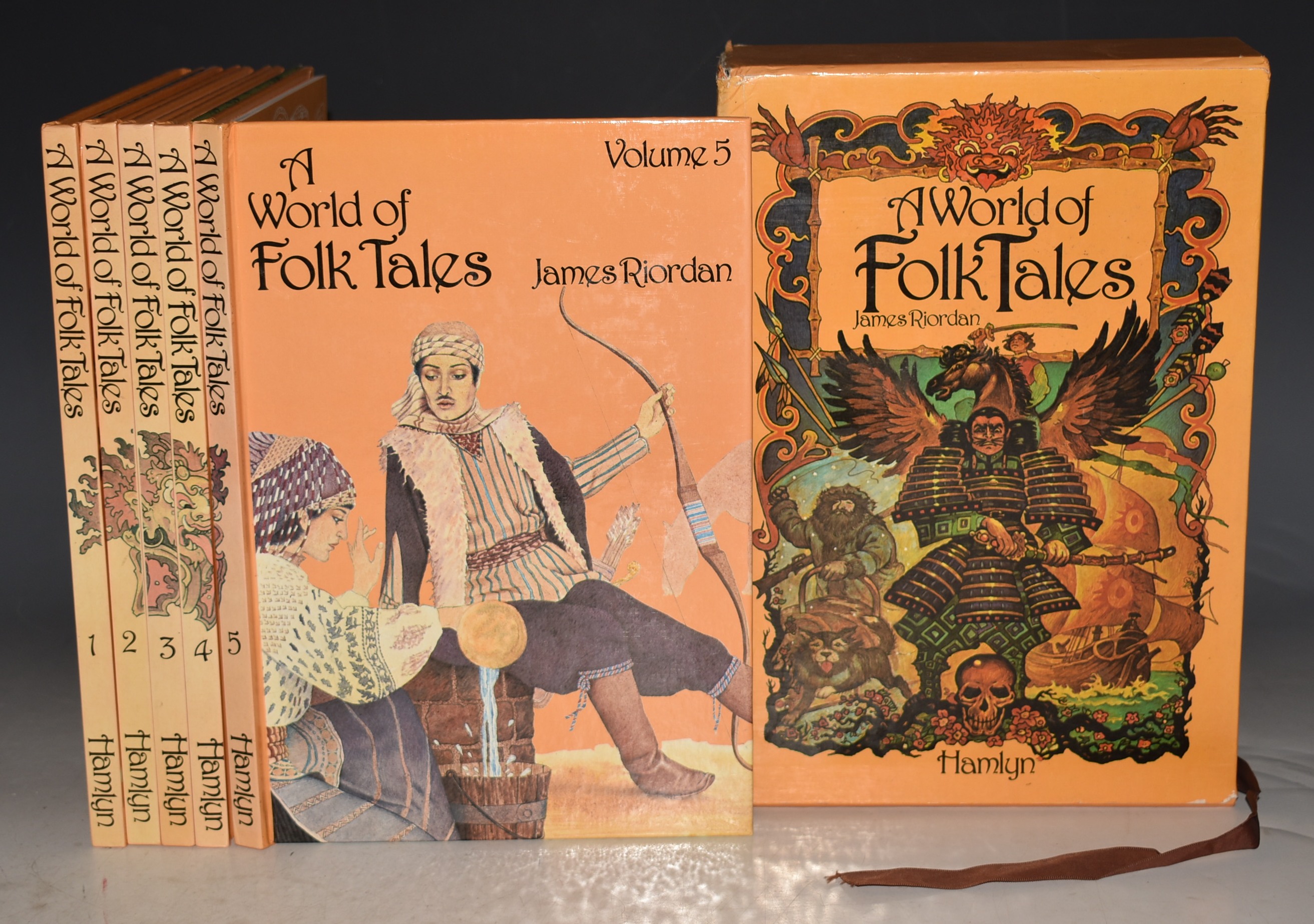 A World of Folk Tales. Boxed with 5 Volumes.