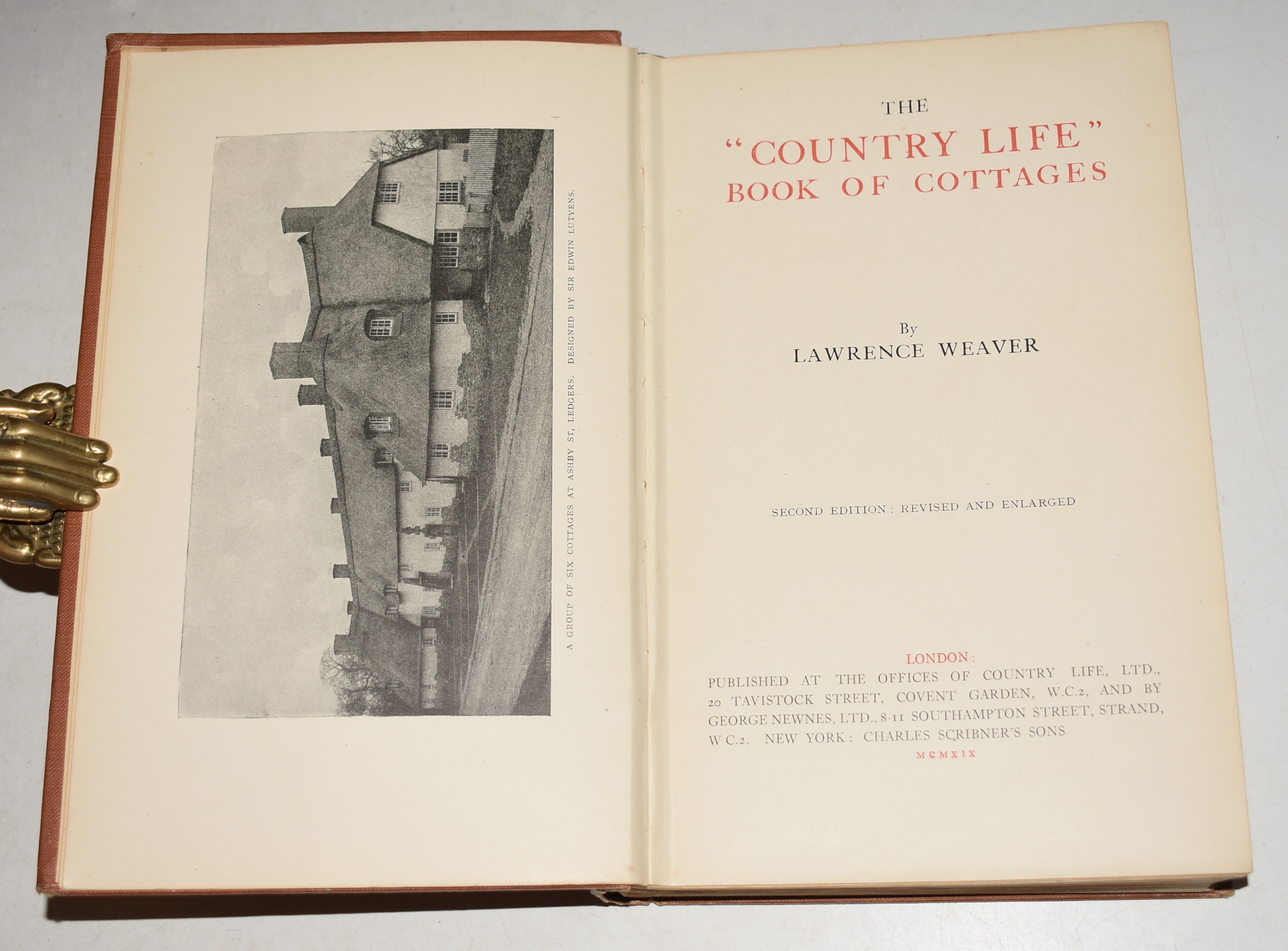 The ‘Country Life’ Book of Cottages