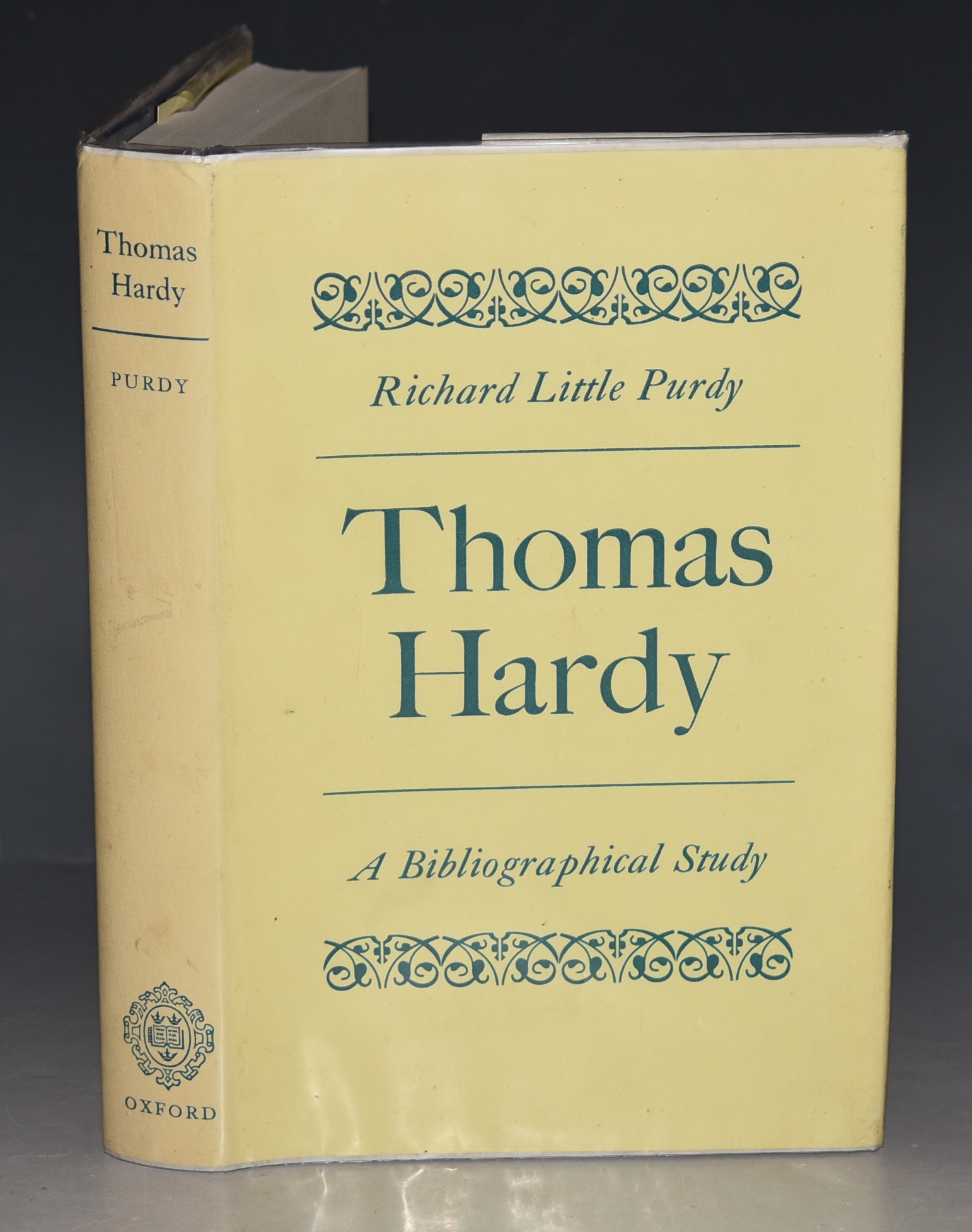 Thomas Hardy. A Bibliographical Study.