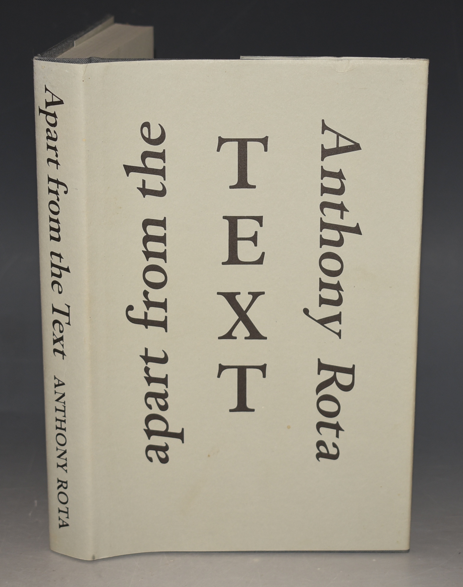 Apart from the Text. Private Libraries Association.