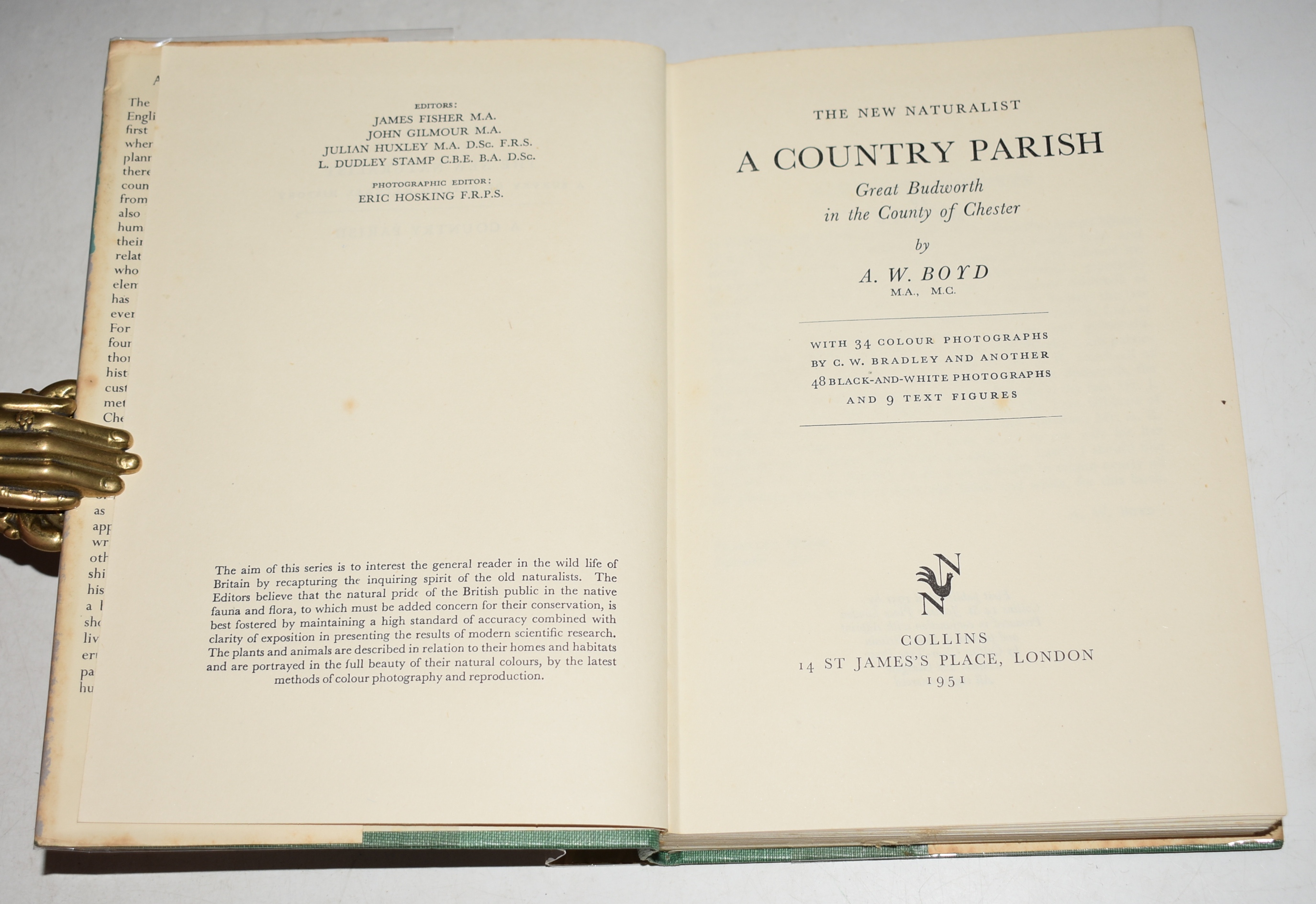 A Country Parish.(9) Great Budworth in the County of Chester. (The New Naturalist 9).