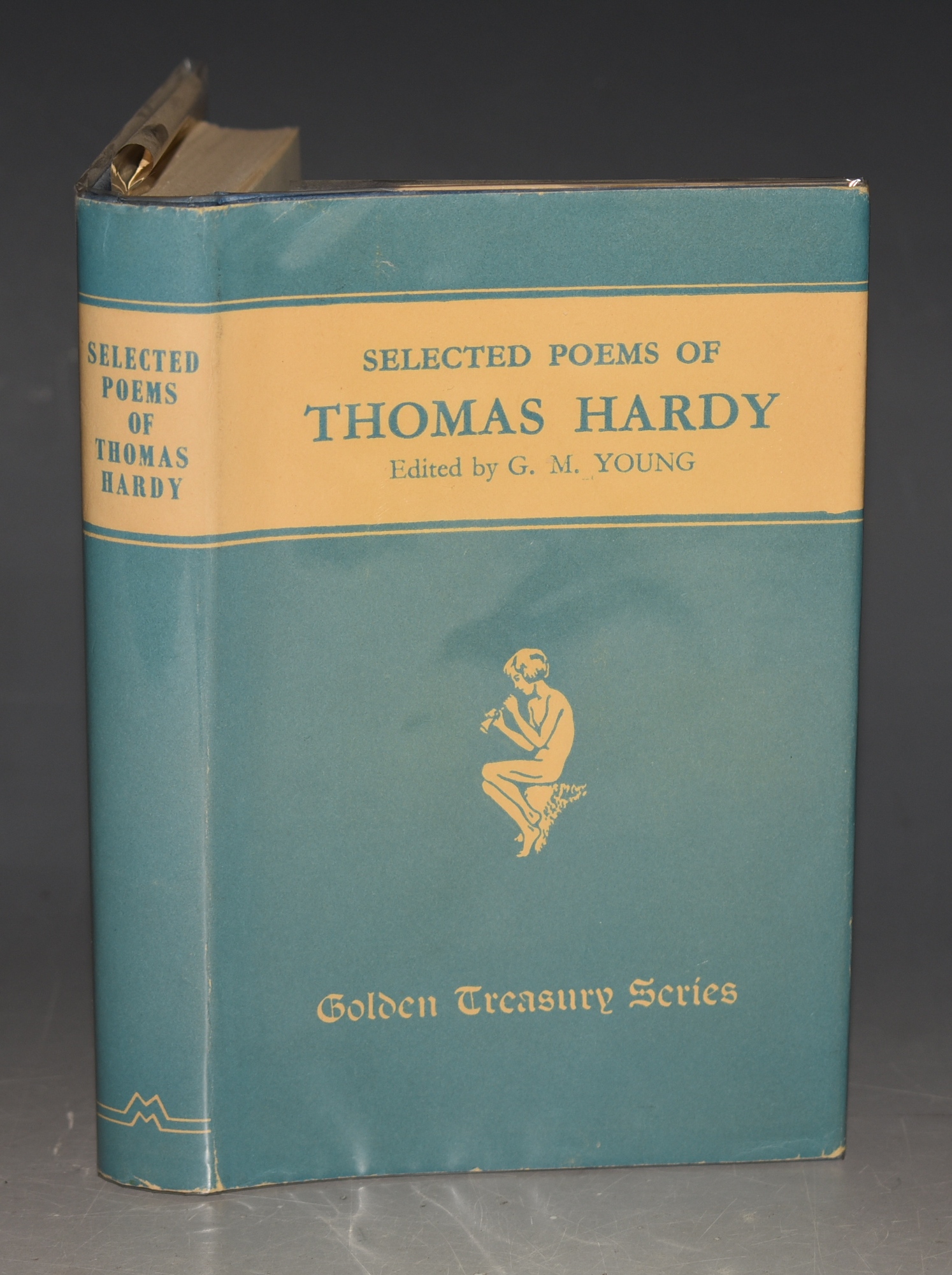 Selected Poems of Thomas Hardy. Golden Treasury Series. Edited with an Introduction by G.M. Young.